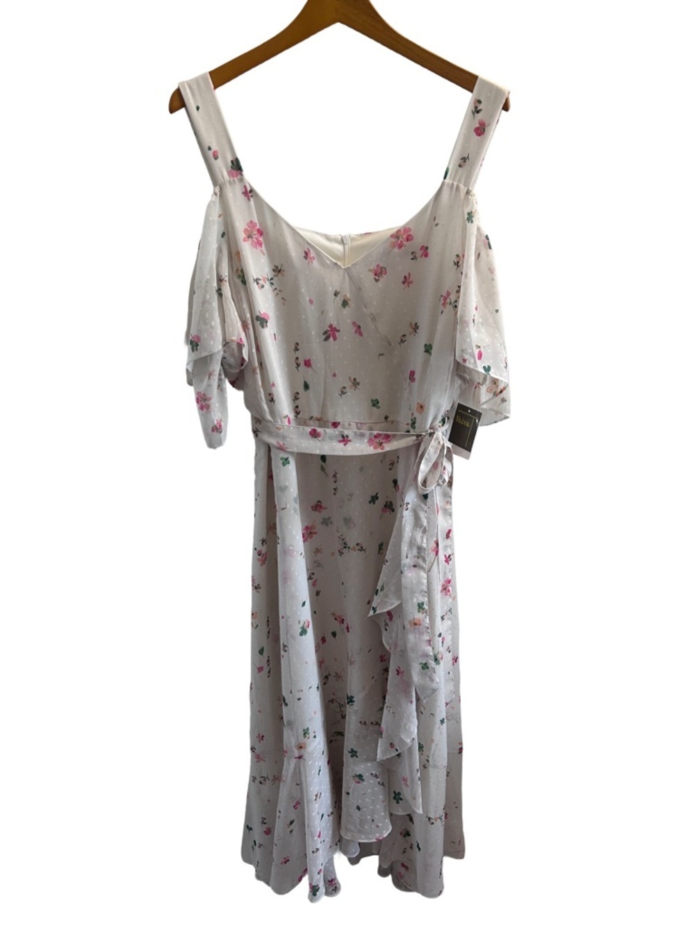 🌸NWT Melonie T Romanic Floral Cold-Shoulder Feminine Maxi Dress in White 22W - Picture 2 of 6